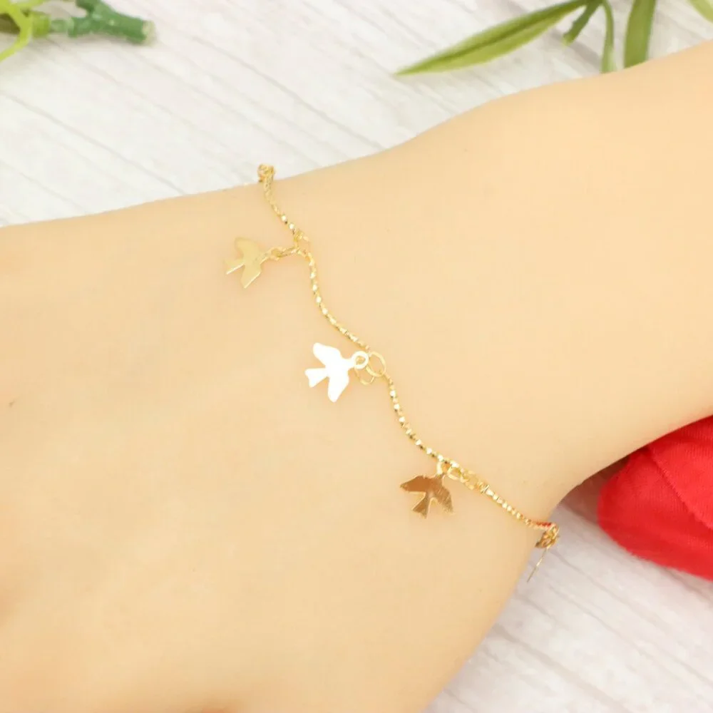 "Trendy Handmade Bracelet – A Thoughtful Gift for Girls & Women | UNVRC1032 - Picture 8 of 10